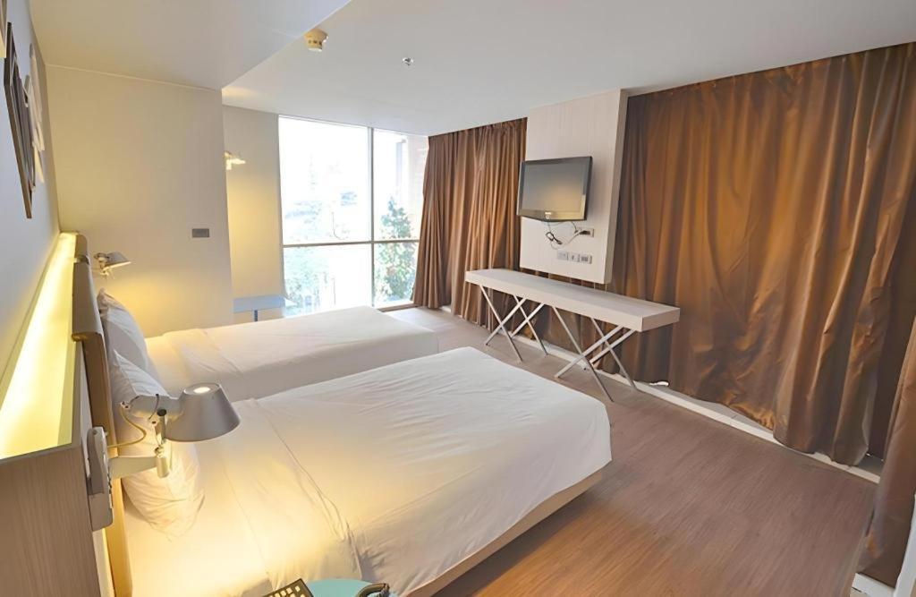 The Heritage Silom Hotel Бангкок Екстер'єр фото