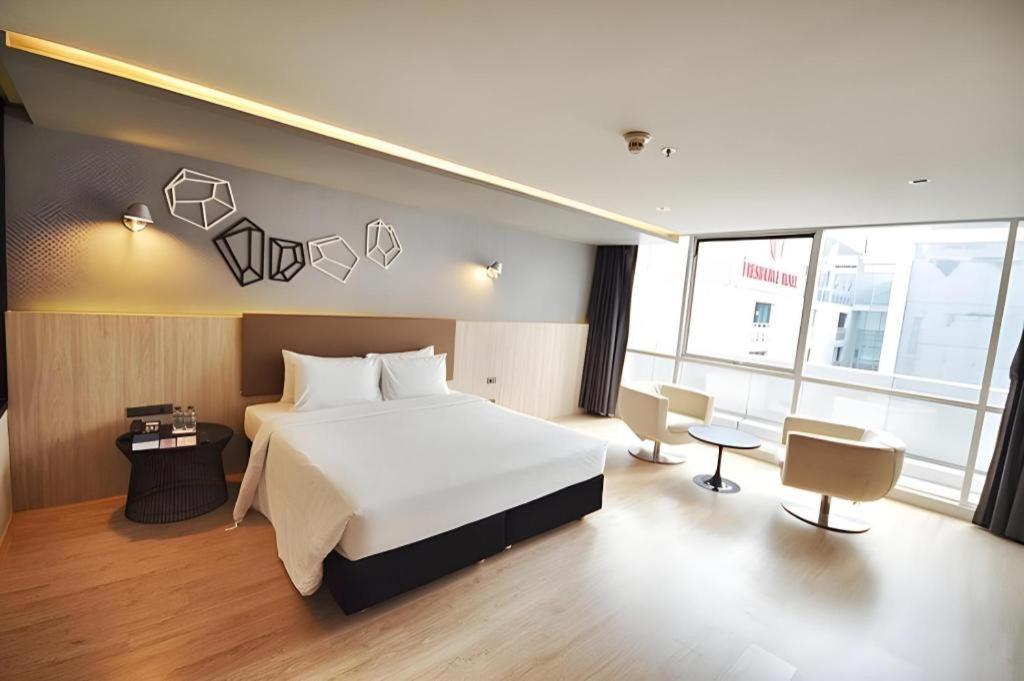 The Heritage Silom Hotel Бангкок Екстер'єр фото